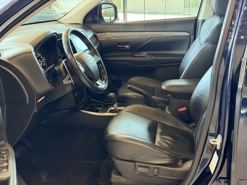 mitsubishi outlander 2.0 hpe 7l - 20206