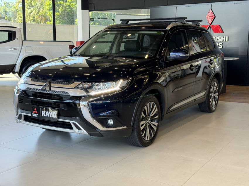 mitsubishi outlander 2.0 hpe 7l - 202011