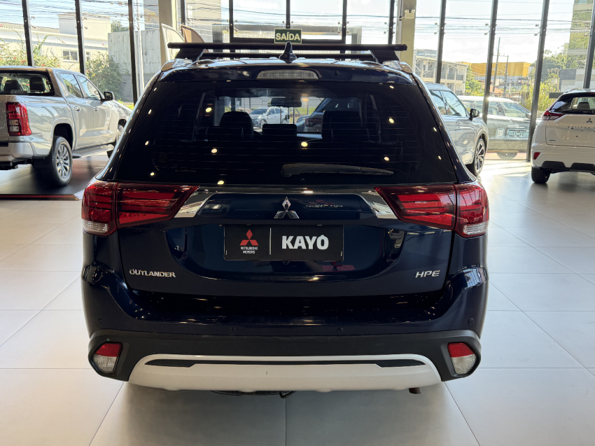 mitsubishi outlander 2.0 hpe 7l - 202012