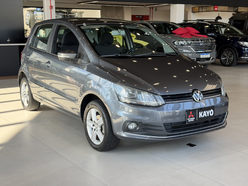 vw fox confortline 1.6 4p - 2016