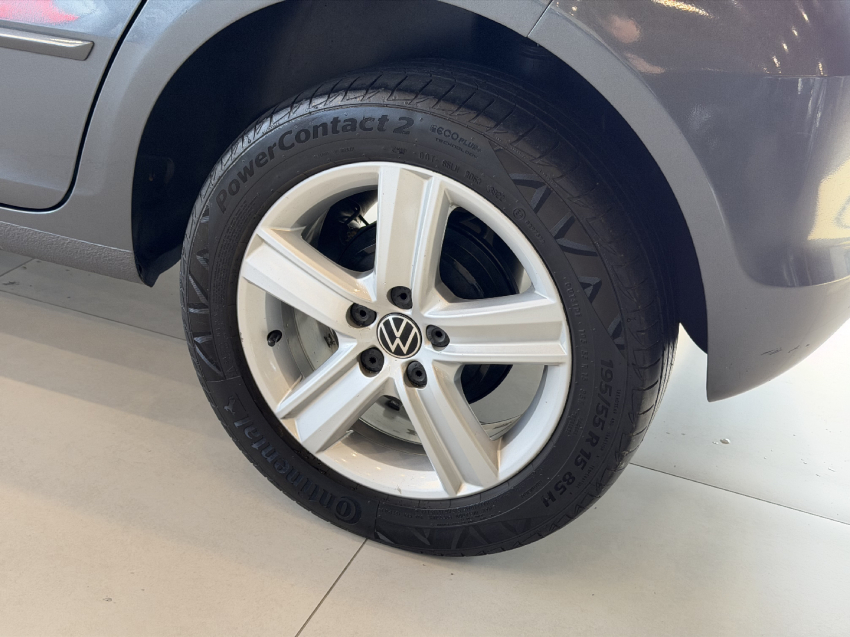 vw fox confortline 1.6 4p - 20166