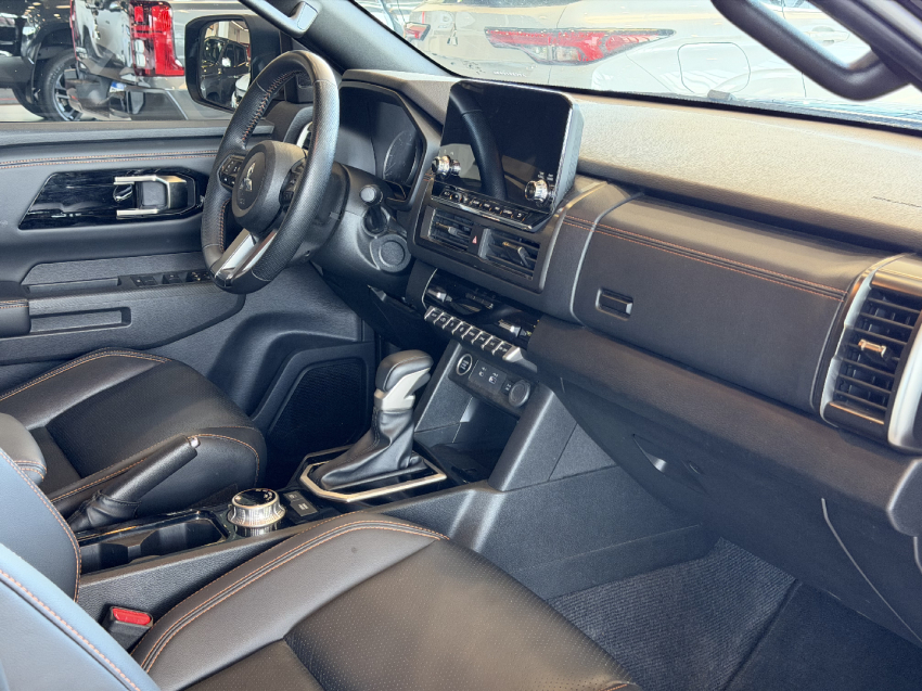 mitsubishi katana - 20266