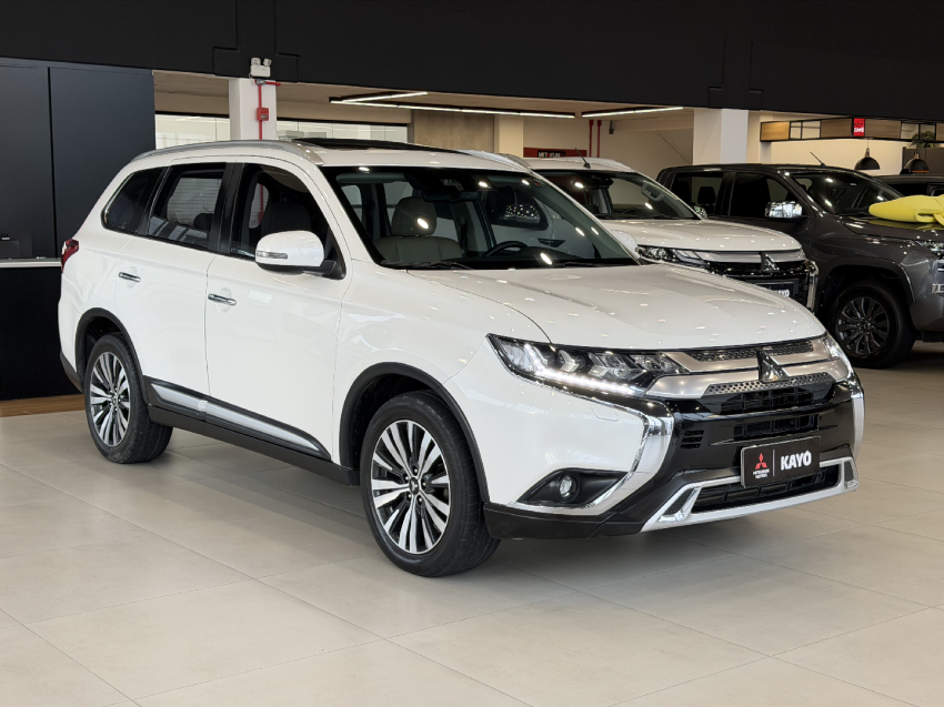 mitsubishi outlander 2.2 diesel - 2019