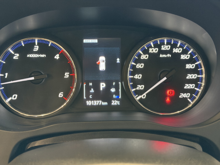 mitsubishi outlander 2.2 diesel - 20197