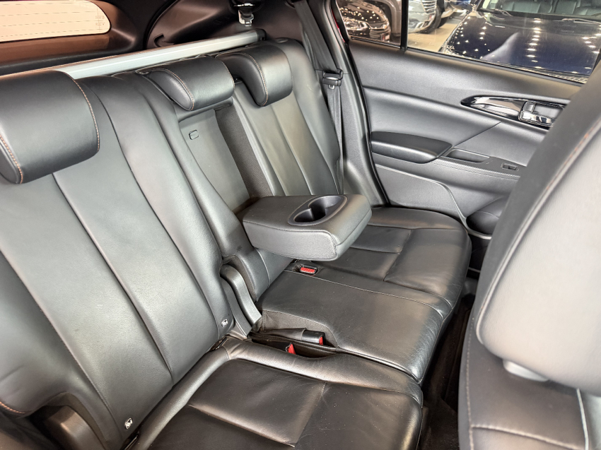 mitsubishi eclipse cross awc - 20195