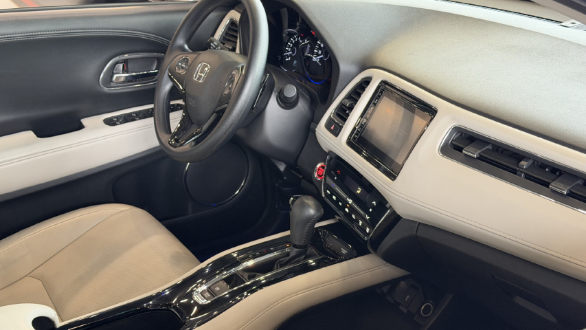 honda hr-v touring - 20214