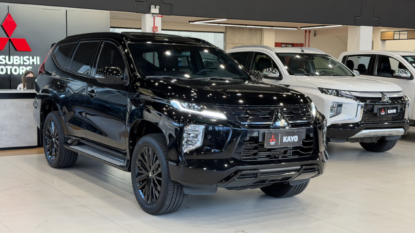 mitsubishi pajero sport legend black - 2025
