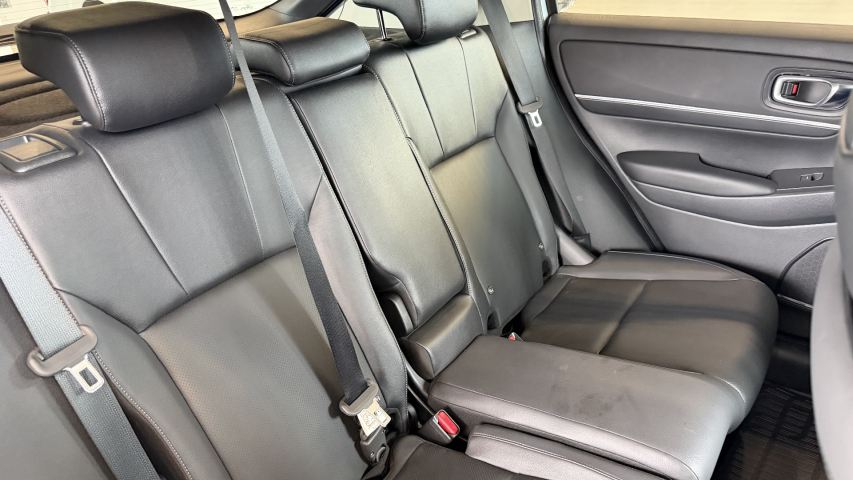 honda hr-v touring - 20232