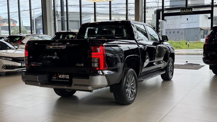 mitsubishi triton hpe-s - 202610