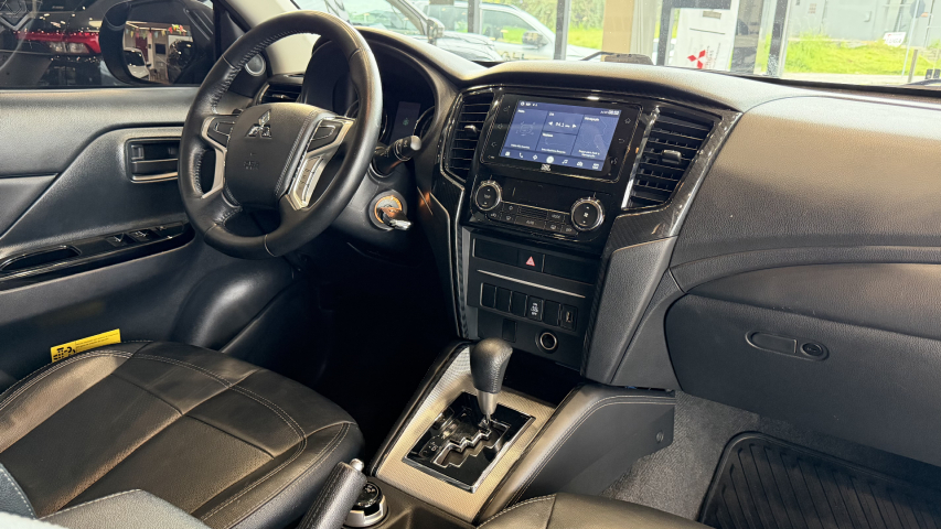 mitsubishi l200 triton sport out gls - 20252