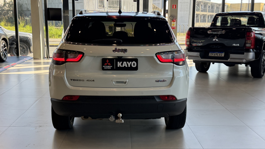 jeep compass long td350 - 202211