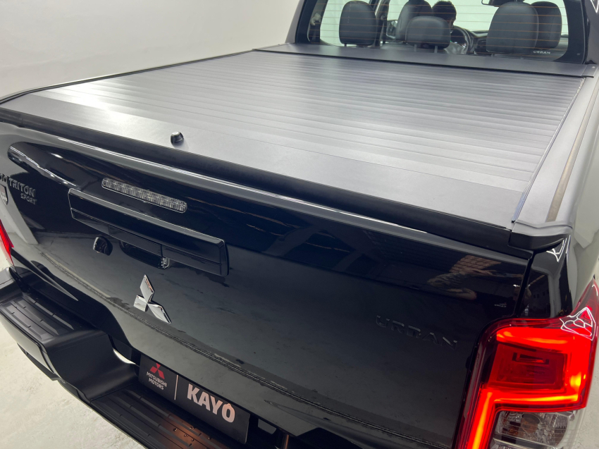 mitsubishi l200 triton 2.4 16v turbo diesel sport hpe-s urban cd 4p 4x4 automatico 202511