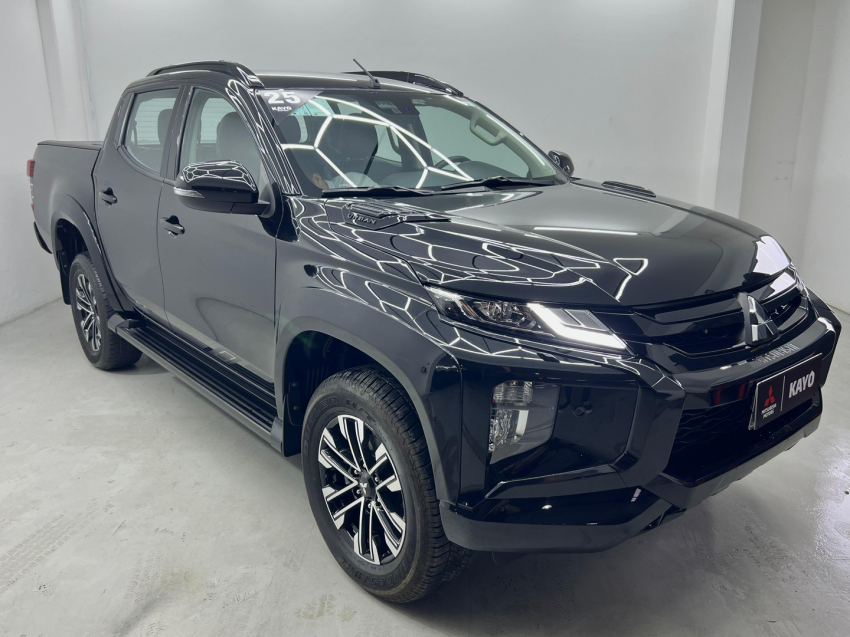 mitsubishi l200 triton 2.4 16v turbo diesel sport hpe-s urban cd 4p 4x4 automatico 20250