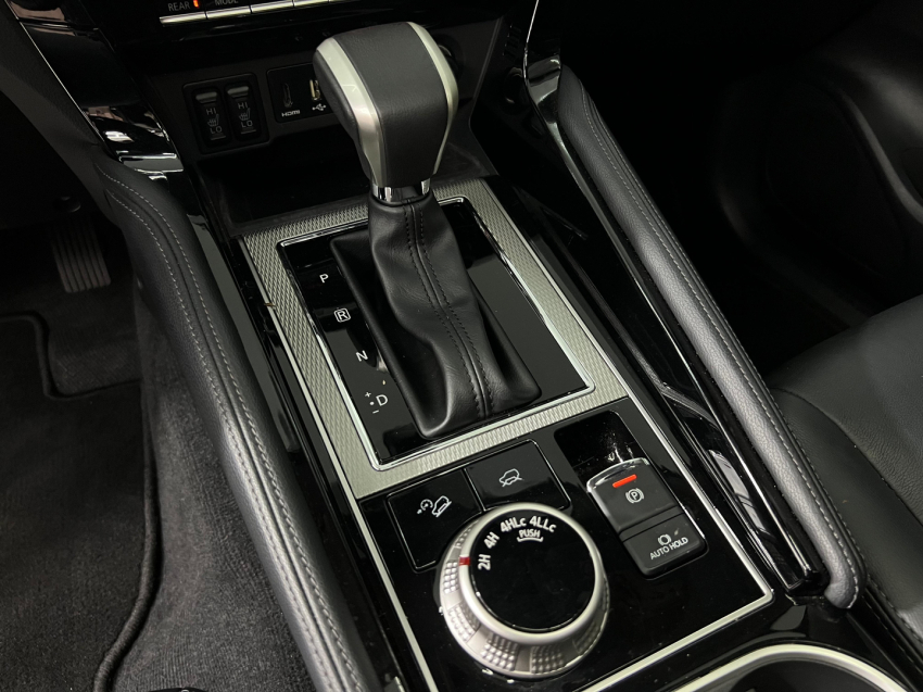 mitsubishi pajero sport 2.4 16v mivec turbo diesel legend awd automatico 3.2 4p 202413