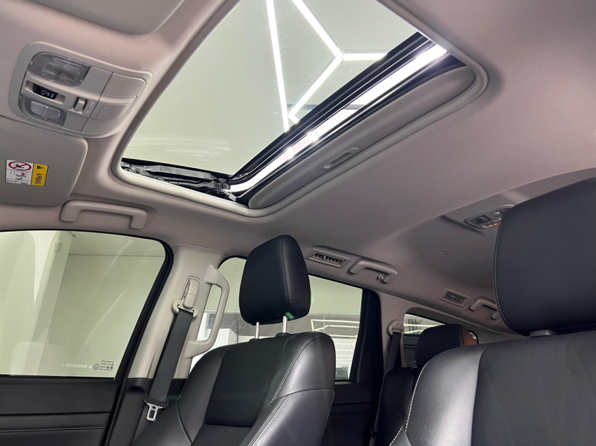 mitsubishi pajero sport 2.4 16v mivec turbo diesel legend awd automatico 3.2 4p 202417