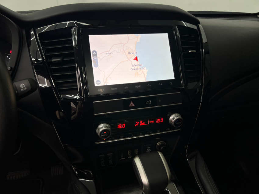 mitsubishi pajero sport 2.4 16v mivec turbo diesel legend awd automatico 3.2 4p 202411