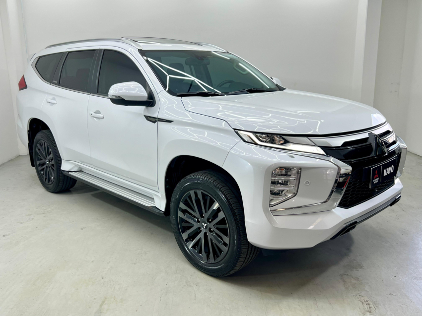 mitsubishi pajero sport 2.4 16v mivec turbo diesel legend awd automatico 4p 2024