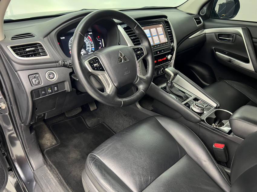 mitsubishi pajero sport 2.4 16v mivec turbo diesel hpe-s awd automatico 4p 20239