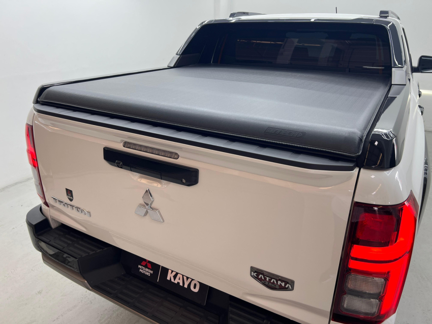 mitsubishi triton 2.4 biturbo diesel cd katana 4x4 automatico 4p 20267