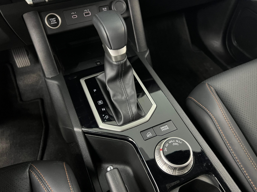 mitsubishi triton 2.4 biturbo diesel cd katana 4x4 automatico 4p 202614