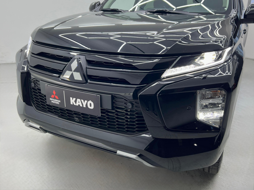 mitsubishi pajero sport 2.4 16v mivec turbo diesel legend black awd automatico 4p 20256