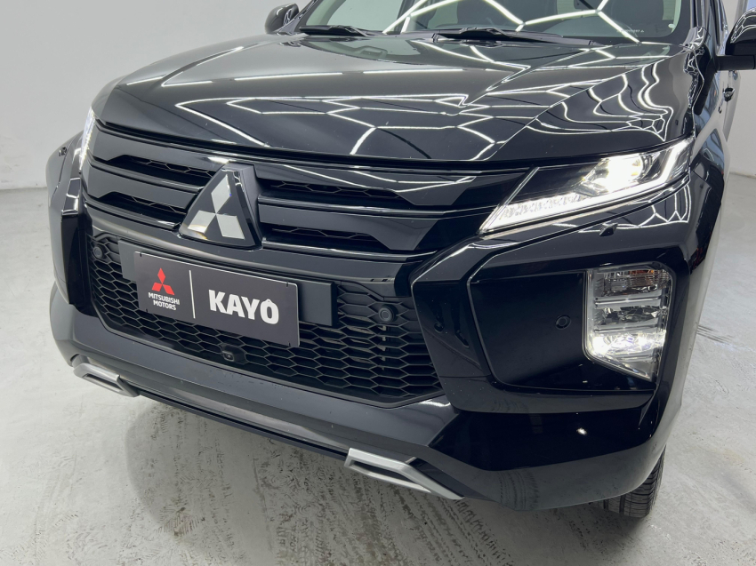 mitsubishi pajero sport 2.4 16v mivec turbo diesel legend black awd automatico 4p 20253