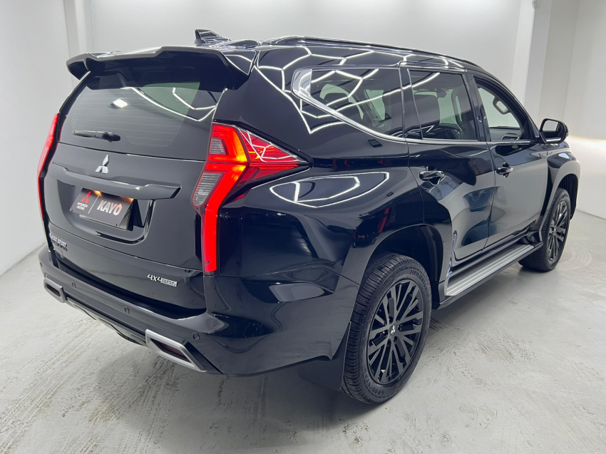 mitsubishi pajero sport 2.4 16v mivec turbo diesel legend black awd automatico 4p 20255