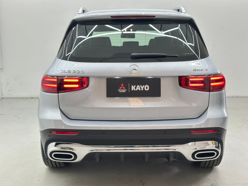 mercedes-benz glb 220 2.0 mhev amg line 4matic 8g-dct hibrido 4p automatico 20255