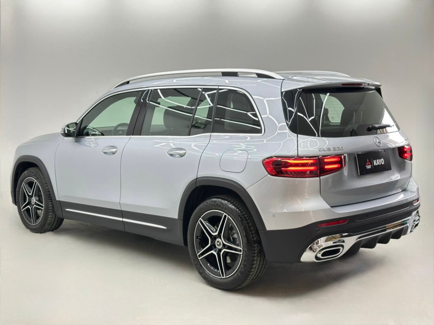 mercedes-benz glb 220 2.0 mhev amg line 4matic 8g-dct hibrido 4p automatico 20254