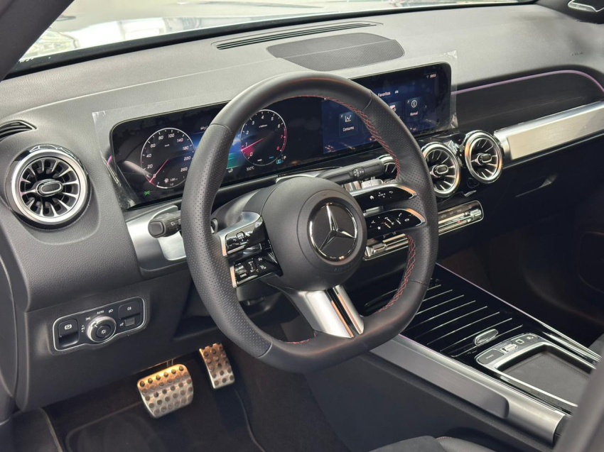 mercedes-benz glb 220 2.0 mhev amg line 4matic 8g-dct hibrido 4p automatico 20258