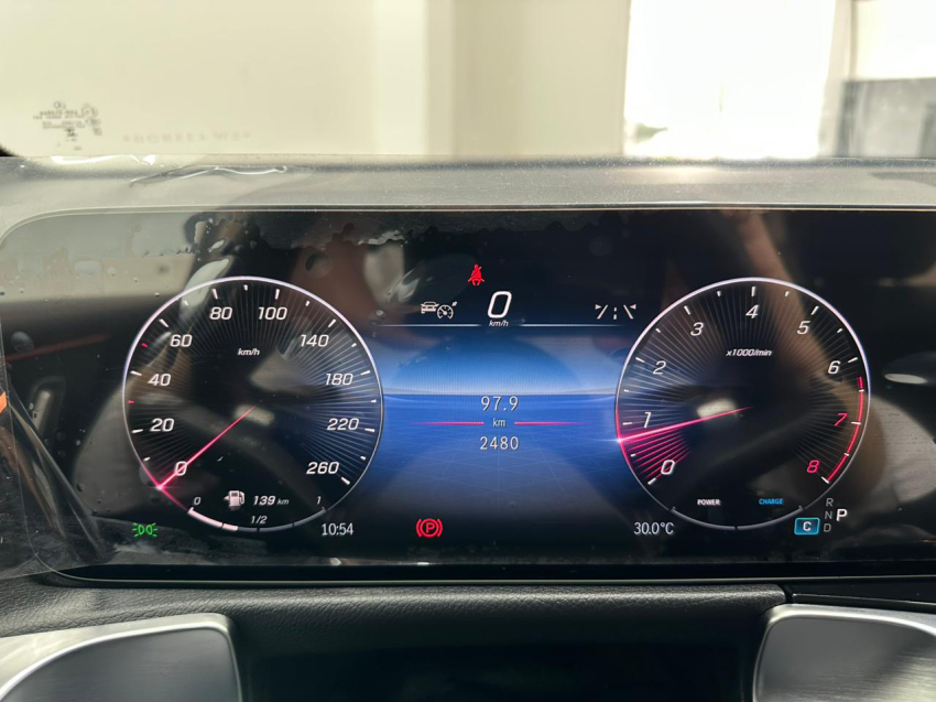 mercedes-benz glb 220 2.0 mhev amg line 4matic 8g-dct hibrido 4p automatico 20259