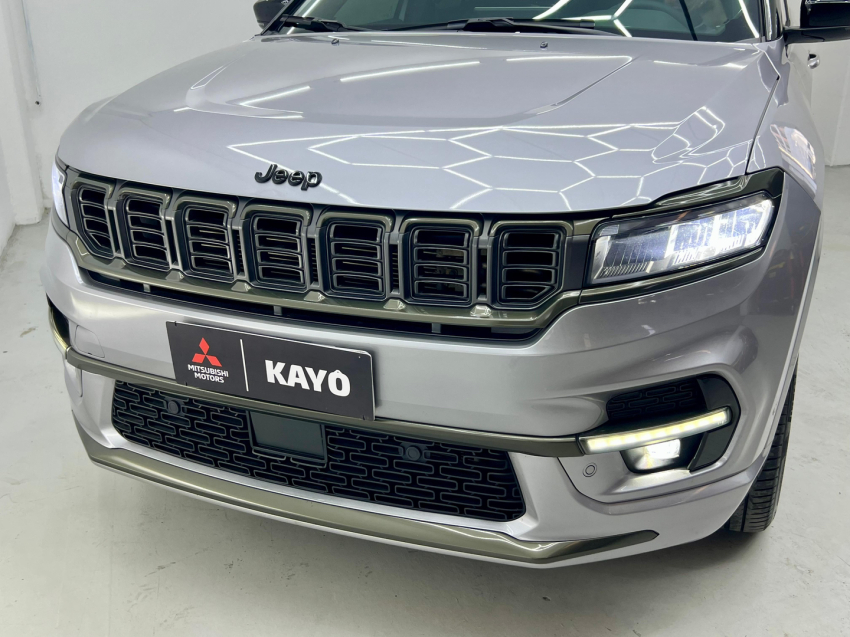 jeep commander 2.0 hurricane 4 turbo gasolina blackhawk at9 4p automatico 20253