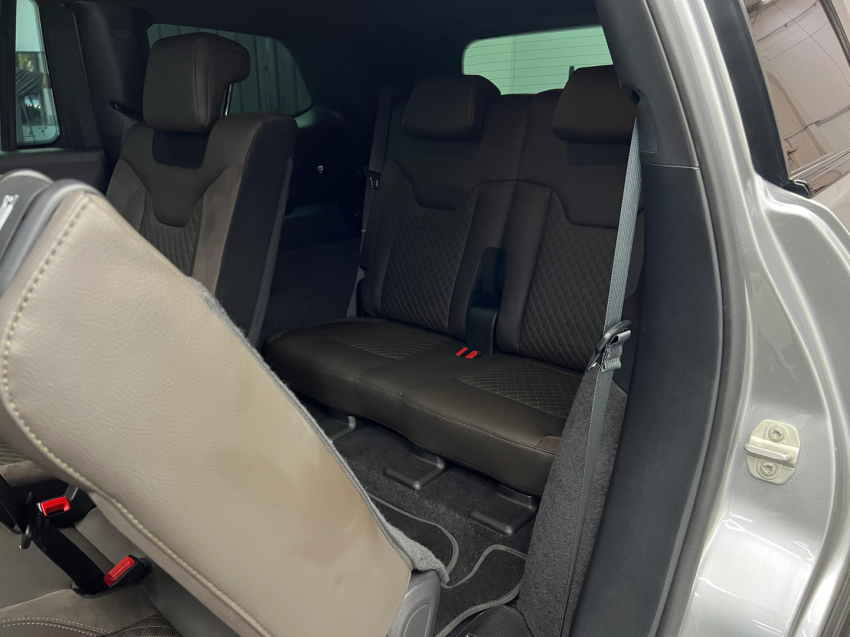 jeep commander 2.0 hurricane 4 turbo gasolina blackhawk at9 4p automatico 202514