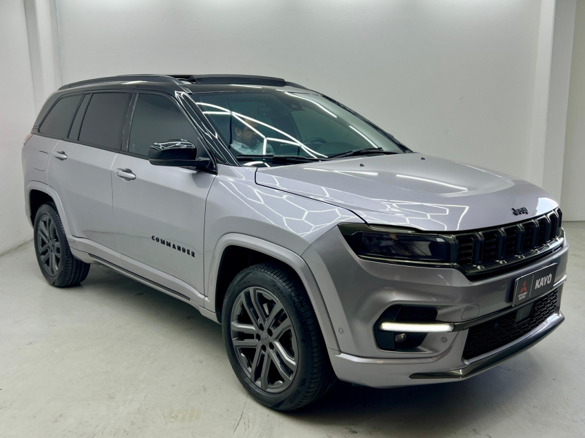 jeep commander 2.0 hurricane 4 turbo gasolina blackhawk at9 4p automatico 2025