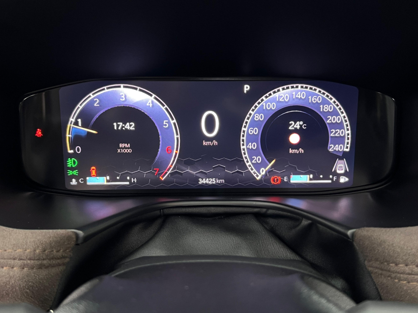 jeep commander 2.0 hurricane 4 turbo gasolina blackhawk at9 4p automatico 202511