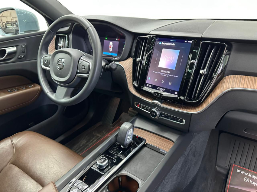 volvo xc60 2.0 t8 recharge plus awd geartronic hibrido 4p automatico 202312