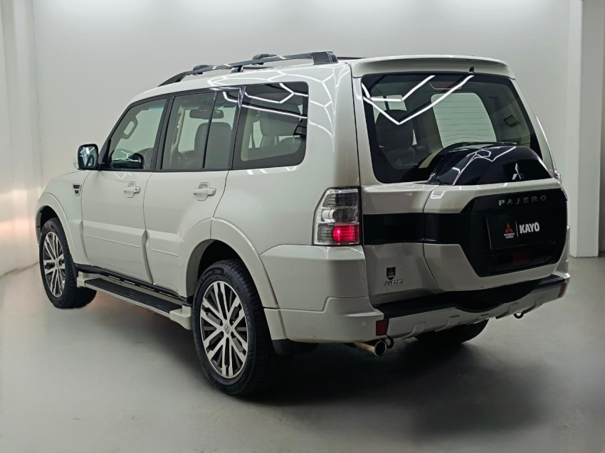 mitsubishi pajero full 3.2 hpe 4x4 16v turbo intercooler diesel 4p automatico 20202