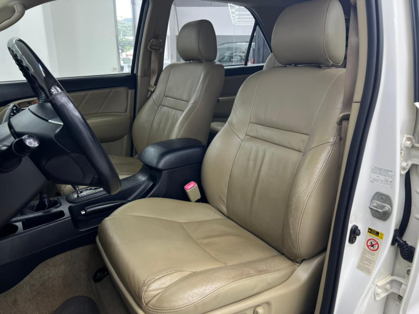 toyota hilux sw4 3.0 sr 4x4 16v turbo intercooler diesel 4p automatico 20159