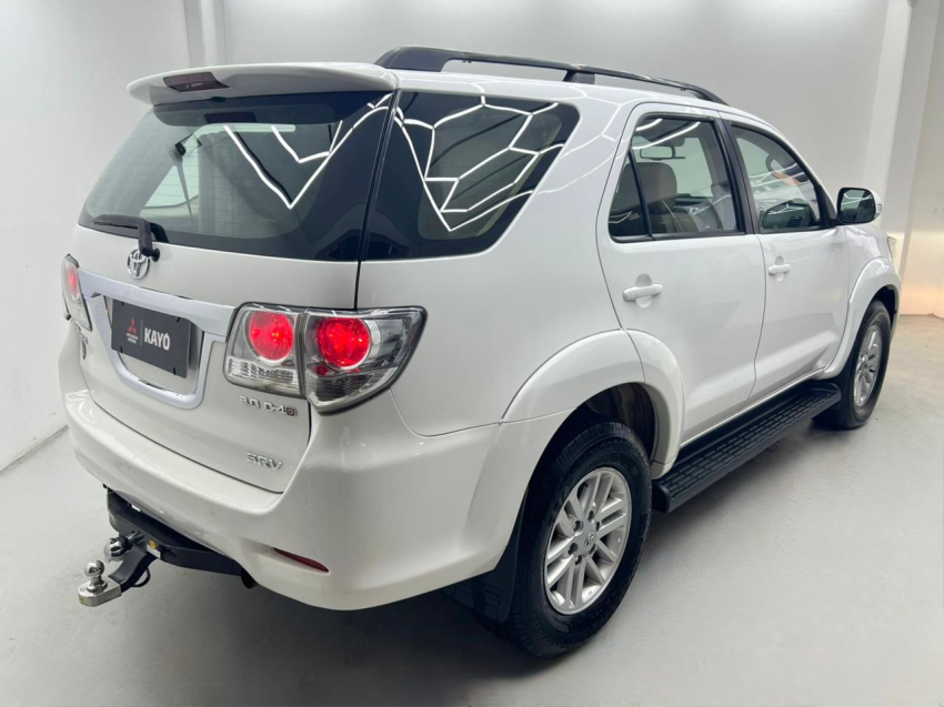 toyota hilux sw4 3.0 sr 4x4 16v turbo intercooler diesel 4p automatico 20153