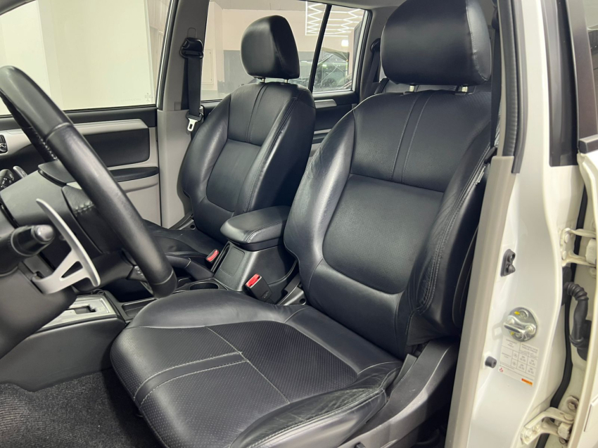 mitsubishi pajero dakar 3.2 hpe 4x4 7 lugares 16v turbo intercooler diesel 4p automatico 20178