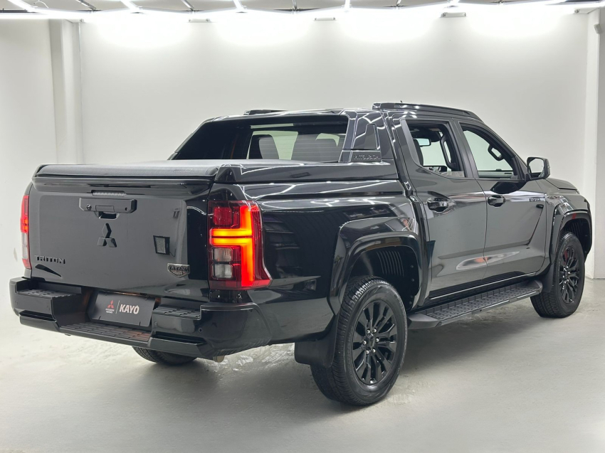 mitsubishi triton 2.4 biturbo diesel cd katana 4x4 automatico 4p 20262
