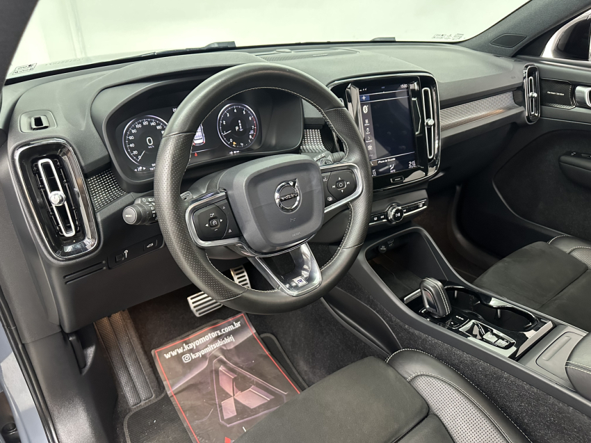 volvo xc40 2.0 t5 gasolina r-design awd geartronic 1.5 4p automatico 20208