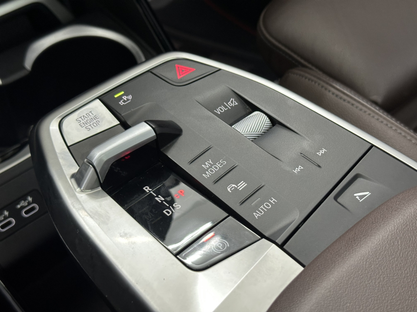 bmw x1 2.0 16v turbo gasolina sdrive20i m sport steptronic 1.9 4p automatico 202514