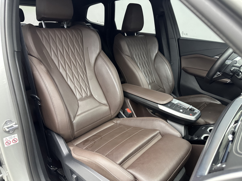 bmw x1 2.0 16v turbo gasolina sdrive20i m sport steptronic 1.9 4p automatico 202515