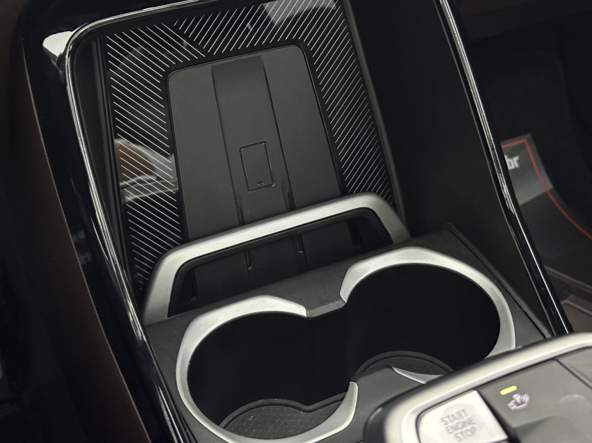 bmw x1 2.0 16v turbo gasolina sdrive20i m sport steptronic 1.9 4p automatico 202513