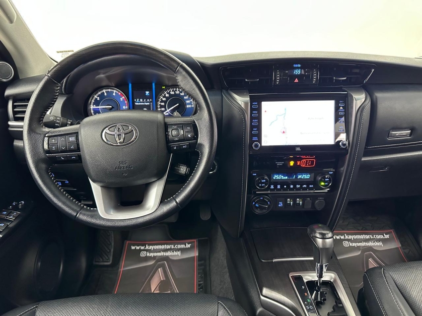 toyota hilux sw4 2.8 d-4d turbo diesel srx 7l 4x4 automatico 2.7 4p 20224