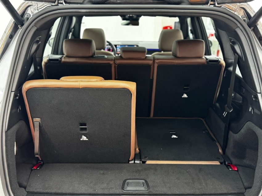 mercedes-benz glb 220 2.0 4m amg line 1.9 hibrido 4p automatico 202511