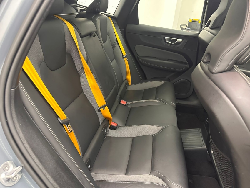 volvo xc60 2.0 t8 recharge polestar engineered awd geartronic 1.9 hibrido 4p automatico 202417