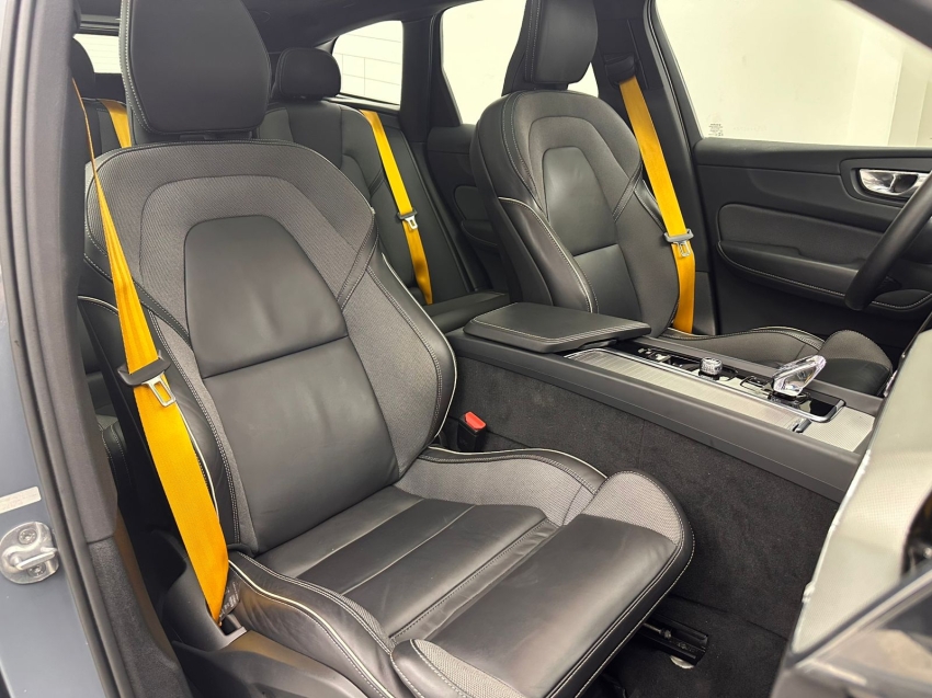 volvo xc60 2.0 t8 recharge polestar engineered awd geartronic 1.9 hibrido 4p automatico 202418