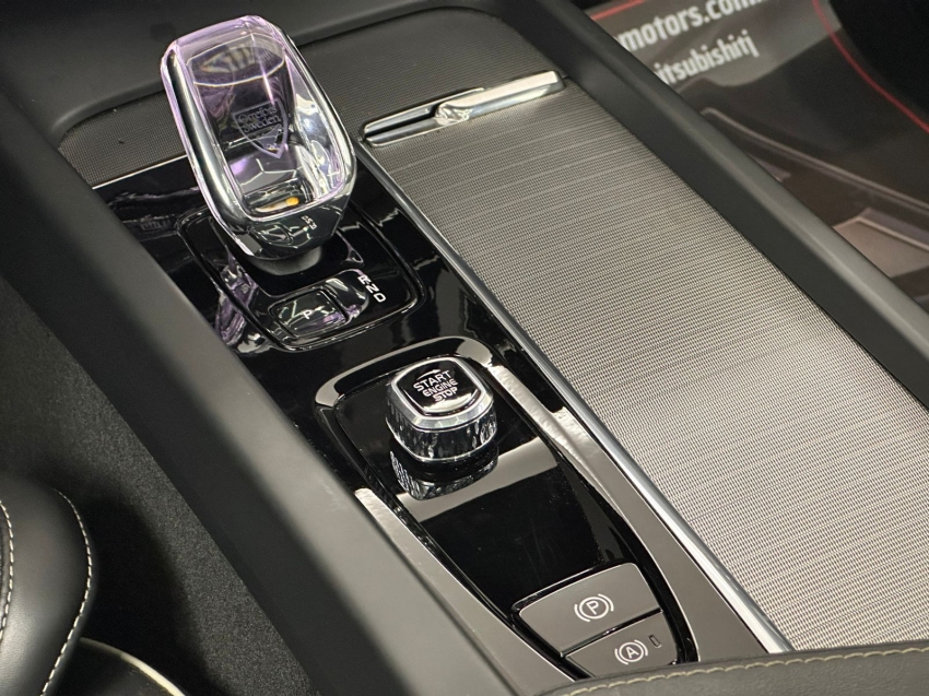 volvo xc60 2.0 t8 recharge polestar engineered awd geartronic 1.9 hibrido 4p automatico 202412